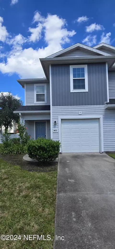1611 Biscayne Bay Dr, Jacksonville, FL 32218