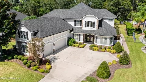 1016 W Dorchester Dr, Saint Johns, FL 32259