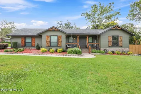 912 Ridgeway Ct, Orange Park, FL 32065