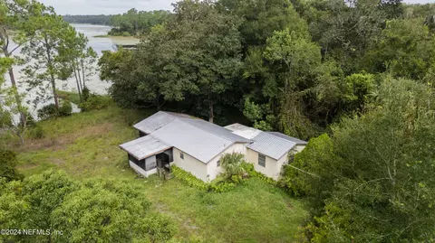 244 Taylor Fury Rd, Pomona Park, FL 32181