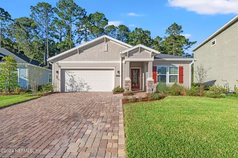 2824 Hammock Dale Ct, Green Cove Springs, FL 32043