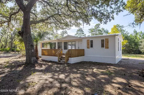 101 Roger Rd, Palatka, FL 32177
