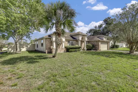 2047 Forest Gate Dr W, Jacksonville, FL 32246