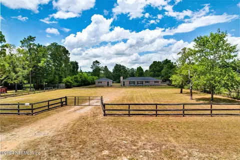 5684 Maverick Rd, Middleburg, FL 32068