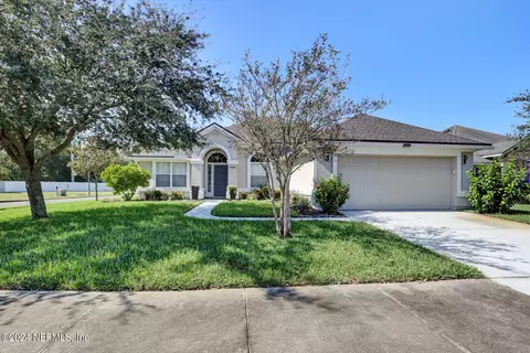13825 Abraham Dr, Jacksonville, FL 32224