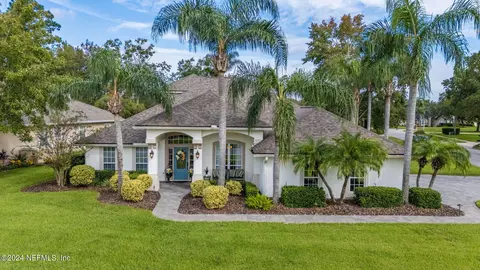 1674 Waters Edge Dr, Fleming Island, FL 32003
