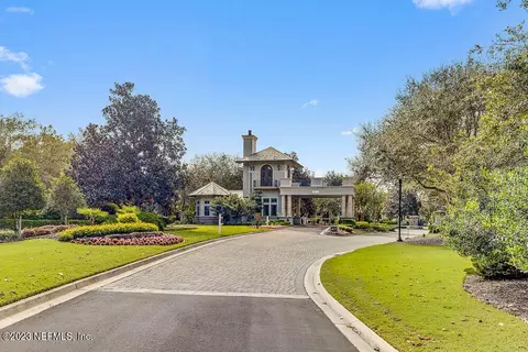 5383 Commissioners Dr, Jacksonville, FL 32224
