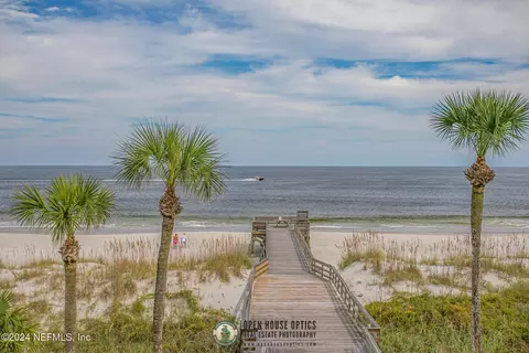 10 10th St #37, Atlantic Beach, FL 32233
