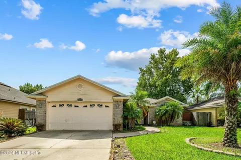 12896 Bentwater Dr, Jacksonville, FL 32246