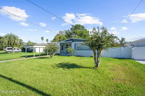 6511 Lou Dr S, Jacksonville, FL 32216