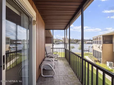 1640 Juno Trl #205E, Astor, FL 32102