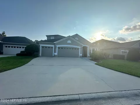 14420 Garden Gate Dr, Jacksonville, FL 32258