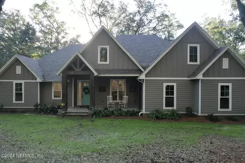 5420 Hidden Oaks Ln, Macclenny, FL 32063