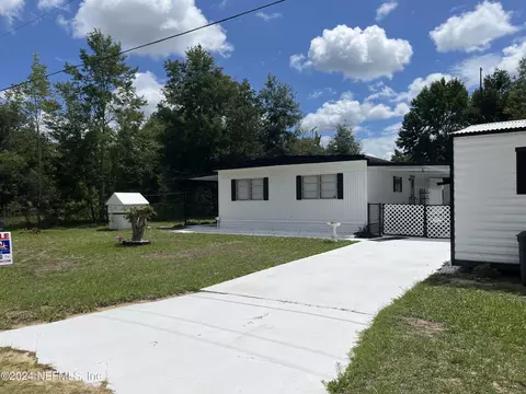 316 Marion Ave, Interlachen, FL 32148 photo 1