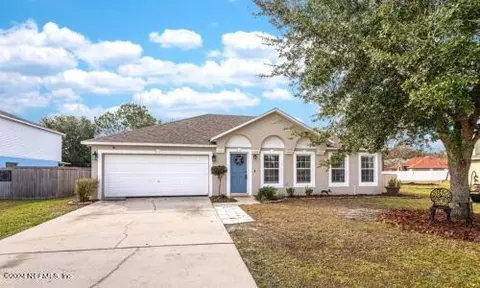 6954 Clearwater Park Ct N, Jacksonville, FL 32244
