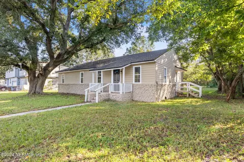 5851 Paris Ave, Jacksonville, FL 32209