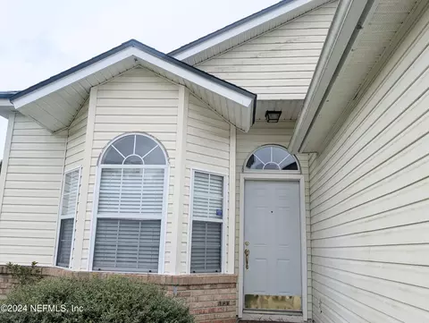 3383 Millcrest Dr, Jacksonville, FL 32277
