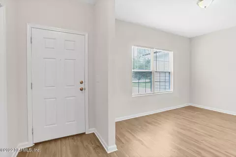 14353 Alexis Rd, Jacksonville, FL 32218