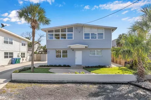 317 Bay St, Neptune Beach, FL 32266