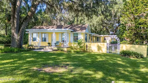 630 River Rd, Orange Park, FL 32073
