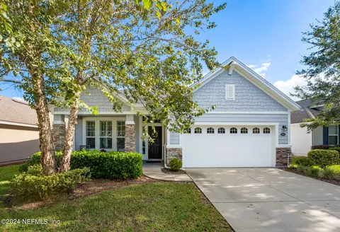 3923 Burnt Pine Dr, Jacksonville, FL 32224