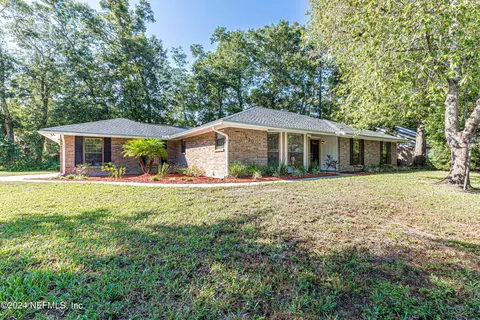 430 Segovia Dr, Fleming Island, FL 32003