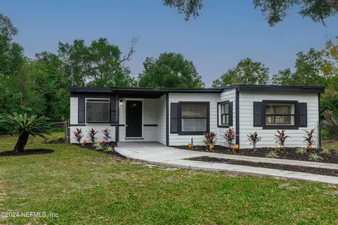 10532 Briarcliff Rd S, Jacksonville, FL 32218