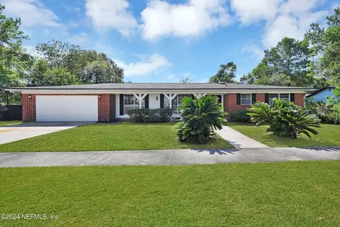 5924 Jimtom Dr, Jacksonville, FL 32277