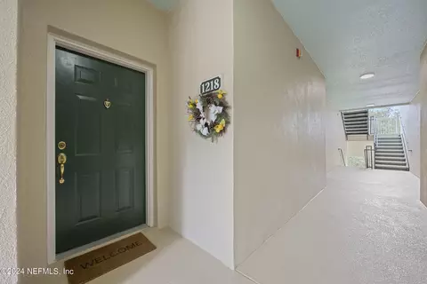 8601 Beach Blvd #1218, Jacksonville, FL 32216