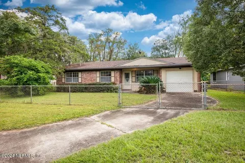 4445 Jade Dr E, Jacksonville, FL 32210