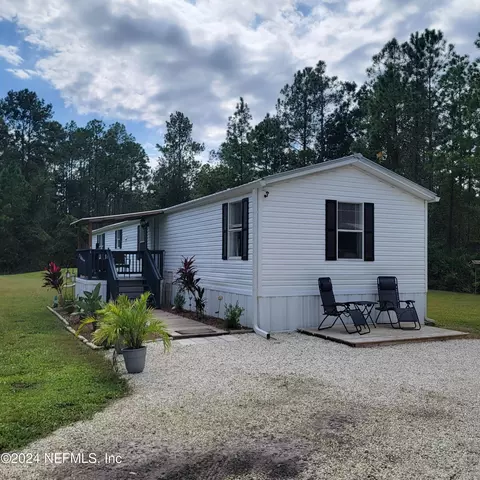 150 E Dixie St, Palatka, FL 32177