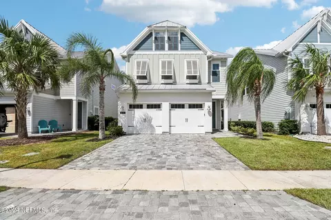270 Clifton Bay Lp, Saint Johns, FL 32259