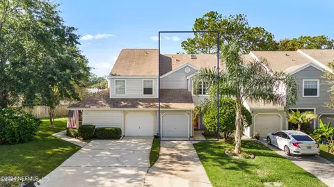 11334 Lake Mandarin Cir E, Jacksonville, FL 32223