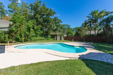 12961 Silver Oak Dr, Jacksonville, FL 32223
