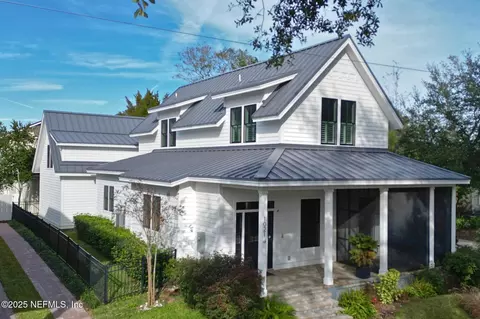 1021 Someruelus St, Fernandina Beach, FL 32034