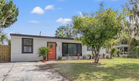 10641 Briarcliff Rd E, Jacksonville, FL 32218