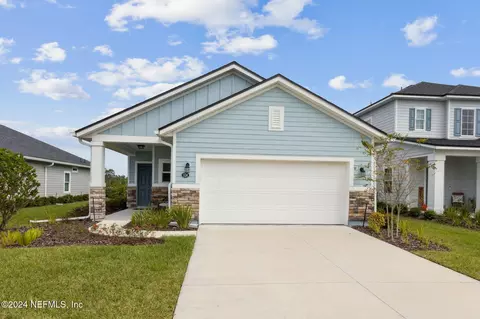 124 Nighthawk Ln, Palm Coast, FL 32164