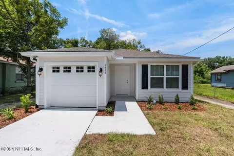 2955 Tracy St, Jacksonville, FL 32254