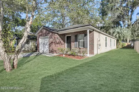 8323 Dandy Ave, Jacksonville, FL 32211