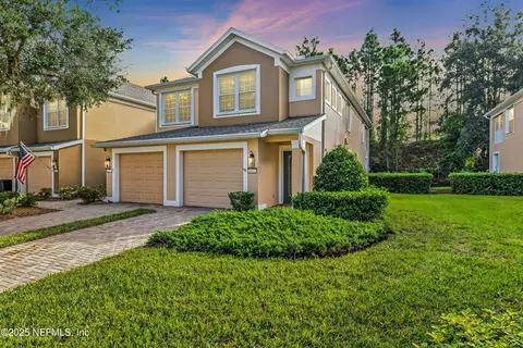8665 Little Swift Cir #27H, Jacksonville, FL 32256
