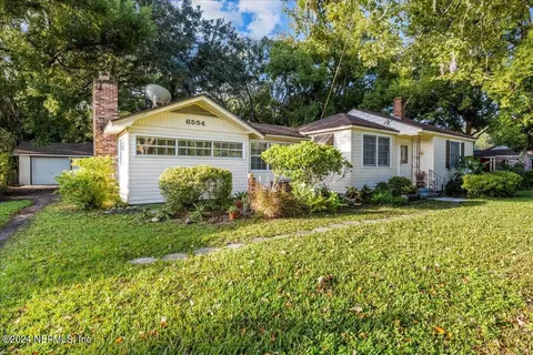 6554 Ortolan Ave, Jacksonville, FL 32216