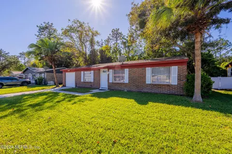 2124 Kusaie Dr, Jacksonville, FL 32246