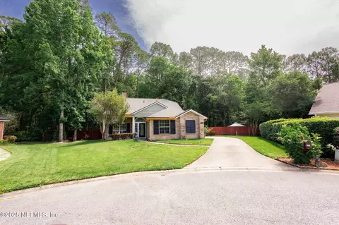 1174 Native Dancer Ct, Jacksonville, FL 32218