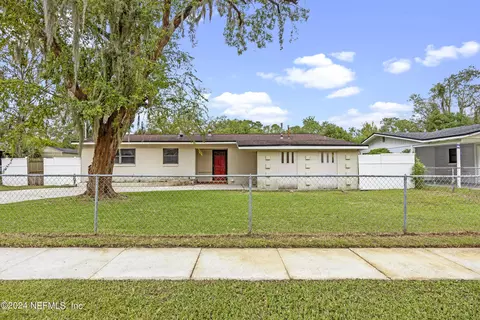 2026 Figaro Ln, Jacksonville, FL 32210