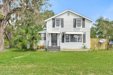 430 Citron Ave, Crescent City, FL 32112