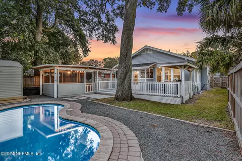 1393 Dancy St, Jacksonville, FL 32205