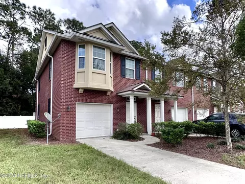 1547 Landau Rd, Jacksonville, FL 32225