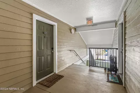 7701 Timberlin Park Blvd #137, Jacksonville, FL 32256