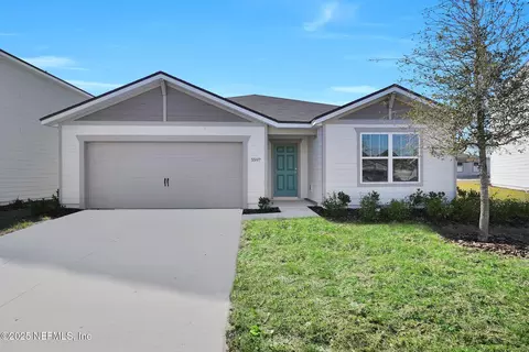 5597 Bullseye Cir, Jacksonville, FL 32244