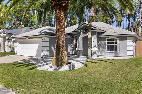 12443 Harbor Winds Dr N, Jacksonville, FL 32225